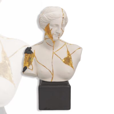 Sublime busto decorativo in stile kintsugi in porcellana bianca